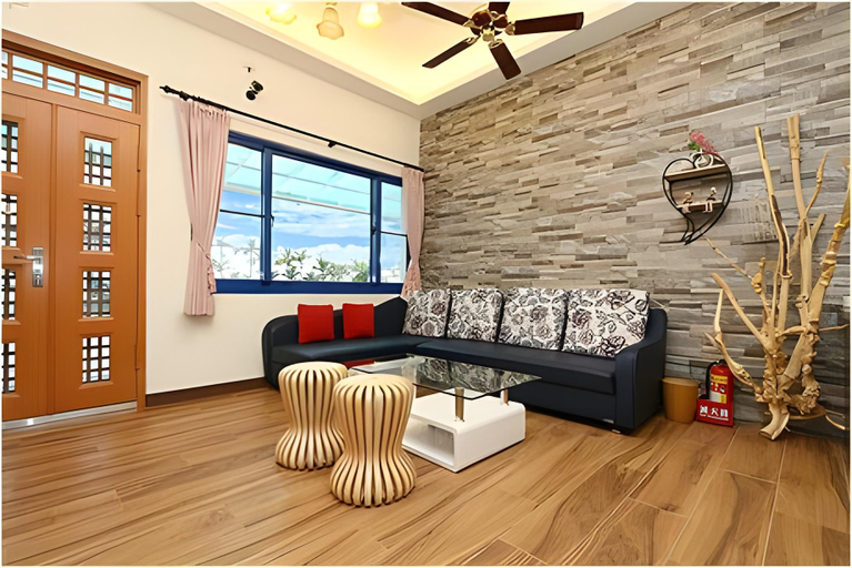 Others 5, Happiness House, Taitung