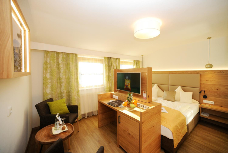 Bedroom 3, Wander und Aktiv Hotel Rosslwirt, Cham