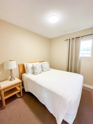 Bedroom 2, Oasis by the Bay Vacation Suites, Lake Hurron