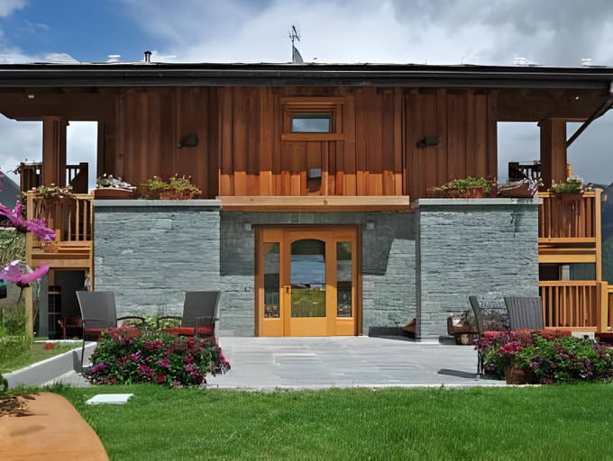 Others 3, Gresil Residence, Aosta