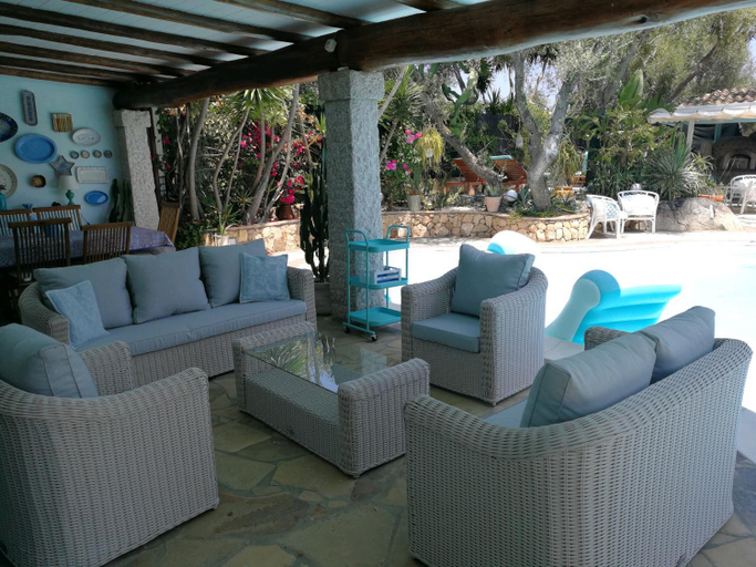 Others 4, Very cozy, comfortable villa lanthana, Ogliastra