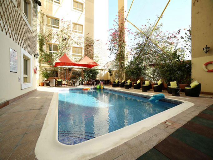 Swimming Pool 8