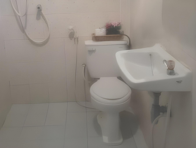 Bathroom 4, Aonang Friendly Bungalow, Mueang Krabi