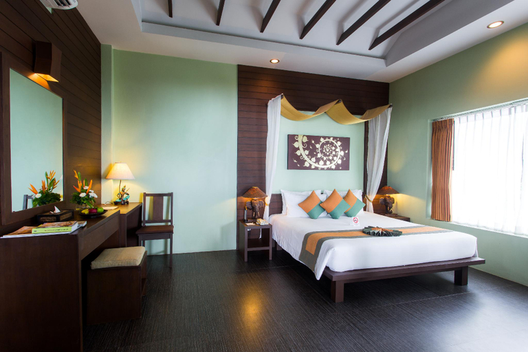 Bedroom 12