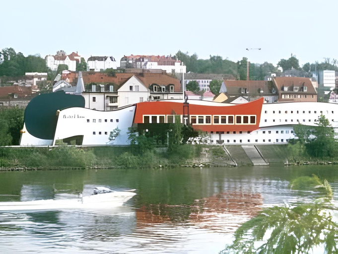 Others 4, Rotel Inn, Passau