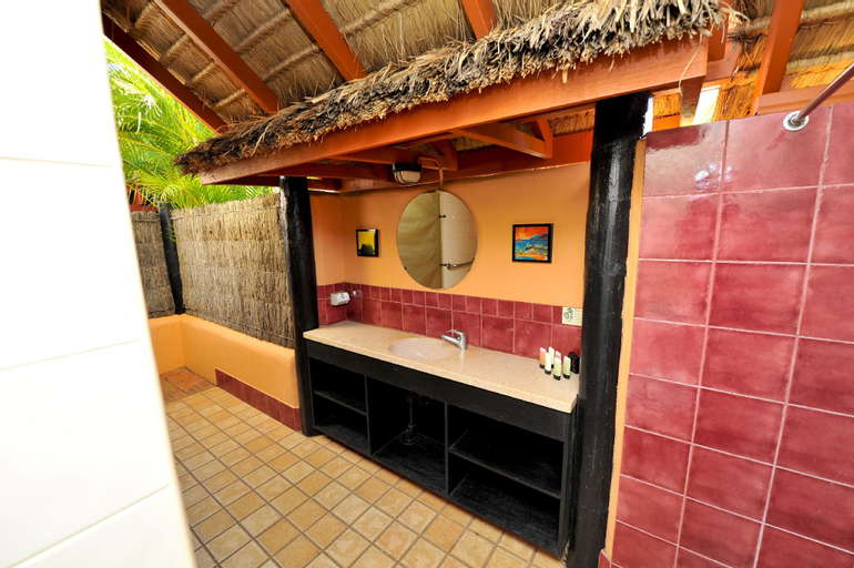 Bathroom 4