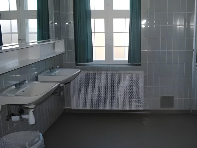 Bathroom 4, Danhostel Esbjerg, Esbjerg