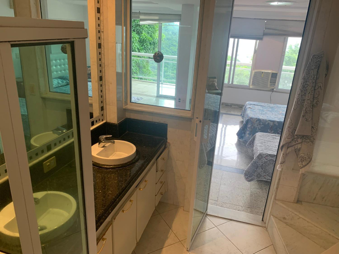 Bathroom 4, Casa Aurora Luz do Amanhecer, Rio de Janeiro