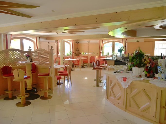 Food & Drinks 5, Alpenhotel Schonwald Superior, Bolzano