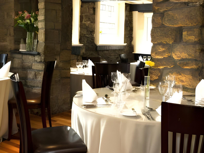 Food & Drinks 5, The George - Hathersage, Derbyshire