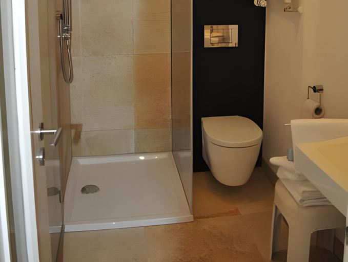 Bathroom 5, Hotel Schloss Ort, Passau