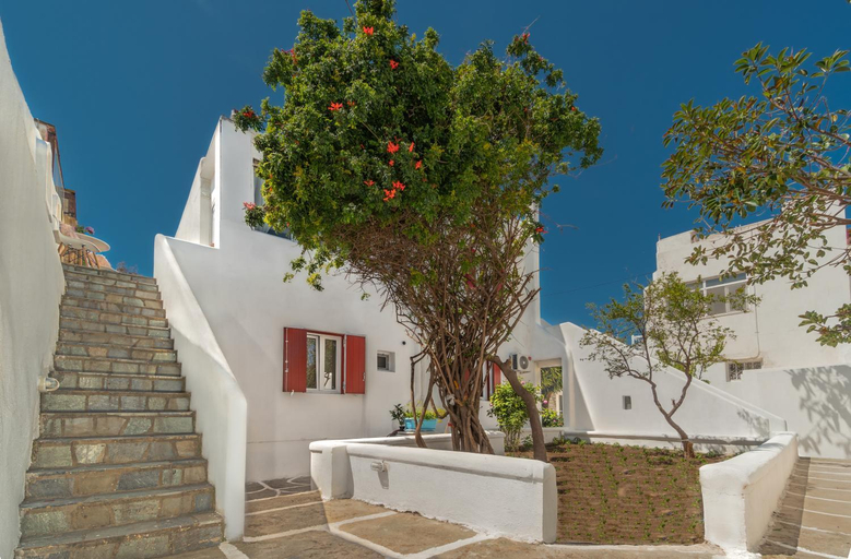 Garden 2, Dimelal Mykonos Town Apartments, South Aegean