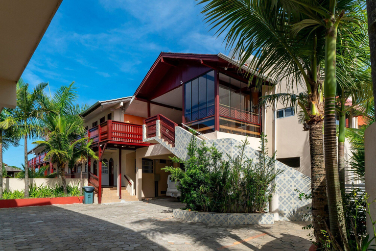 Exterior & Views 2, Suíte 3 Ala pôr sol Residencial Solavir, Bombinhas