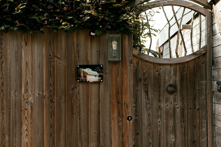 Others 5, L'Escale Zen - Tiny House (Jacuzzi/Sauna), Liège