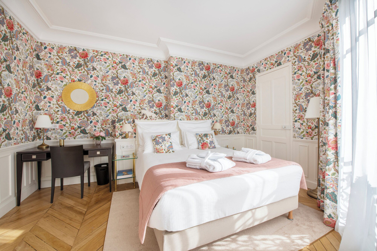 Bedroom 2, LE BEAU MARAIS, Paris