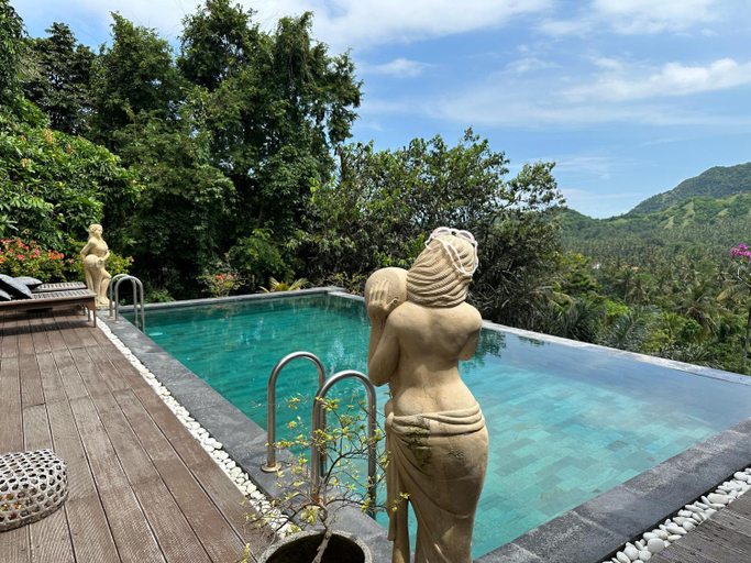 Others 2, Bukit Kembang Sari, Karangasem