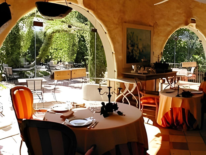 Food & Drinks 2, Chateau De Riell, Pyrénées-Orientales