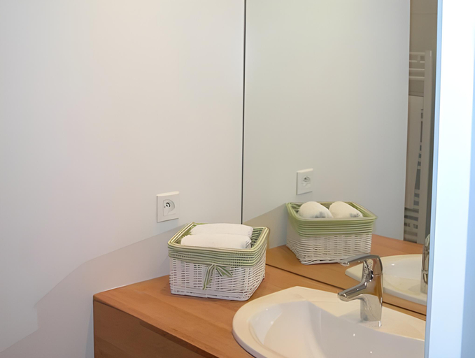 Bathroom 4, Hotel Restaurant Logis Le Relais du Vivarais, Ardèche