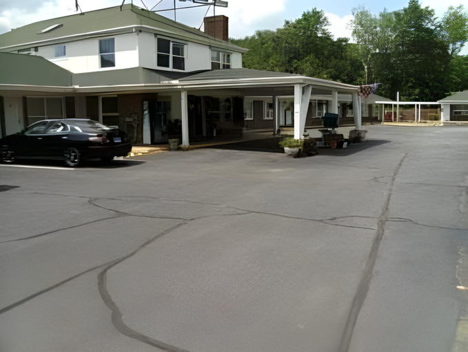 Others 5, Elite Inn Moosup, Windham