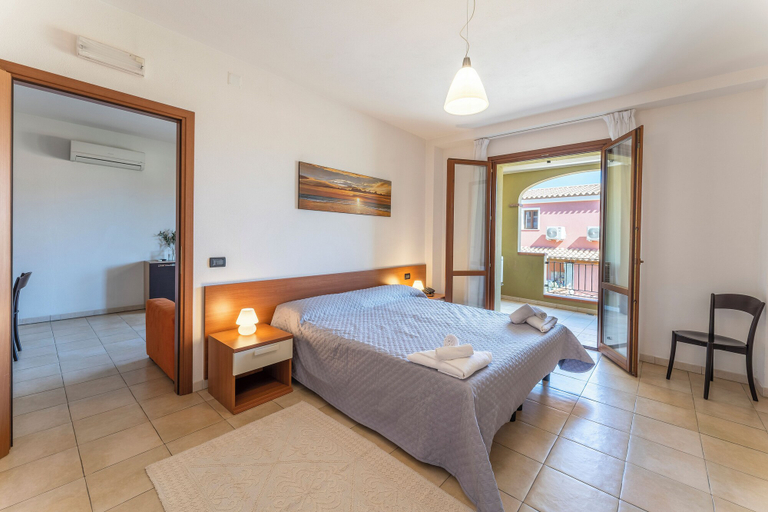 Bedroom 3, Le Fontane Apartments In Villasimius, Cagliari