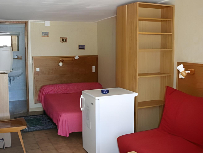 Bedroom, Hotel La Reserve, Hérault