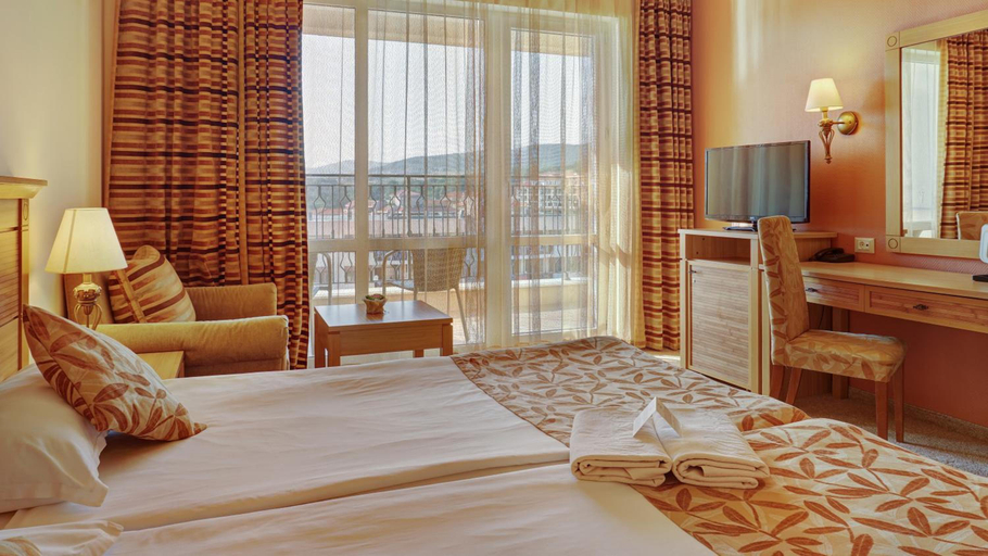 Bedroom 3, DIT Majestic Beach Resort, Nesebar