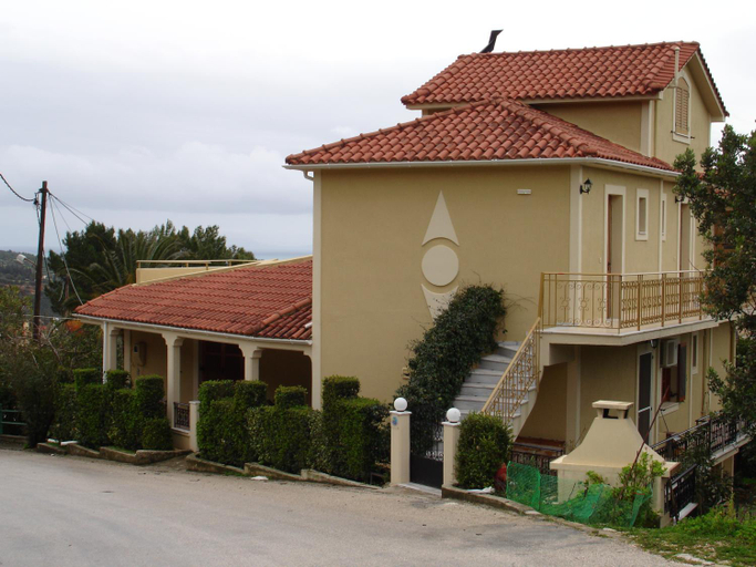 Others 5, Epi Apartments, Ionian Islands