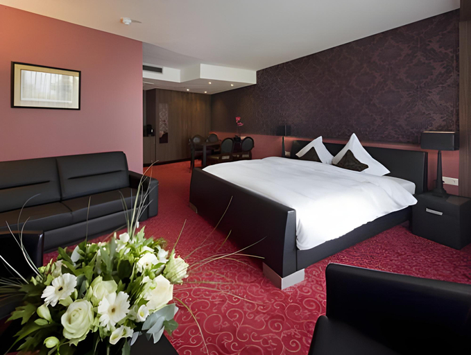 Bedroom 3, Van der Valk Hotel Princeville Breda, Breda