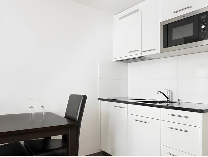 Dining Room 25