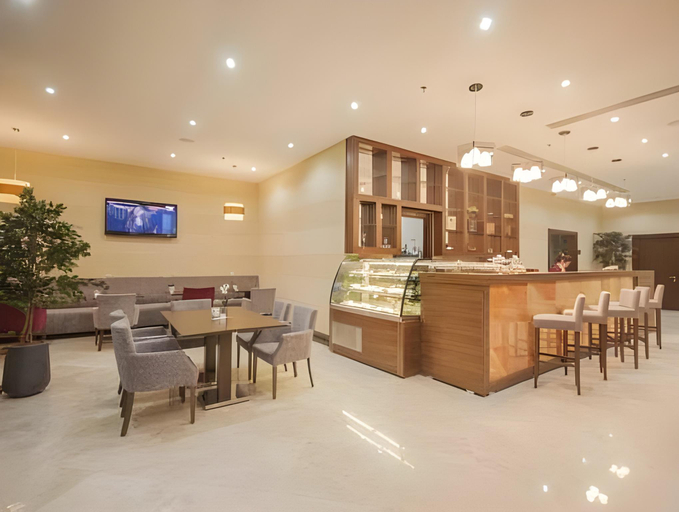 Others 5, Margi Hotel, Merkez