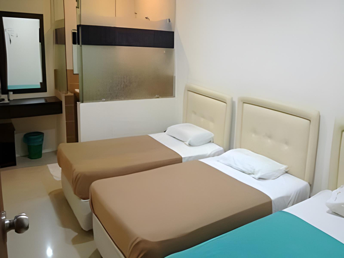 Bedroom 2, Rafayeh Hotel, Seremban