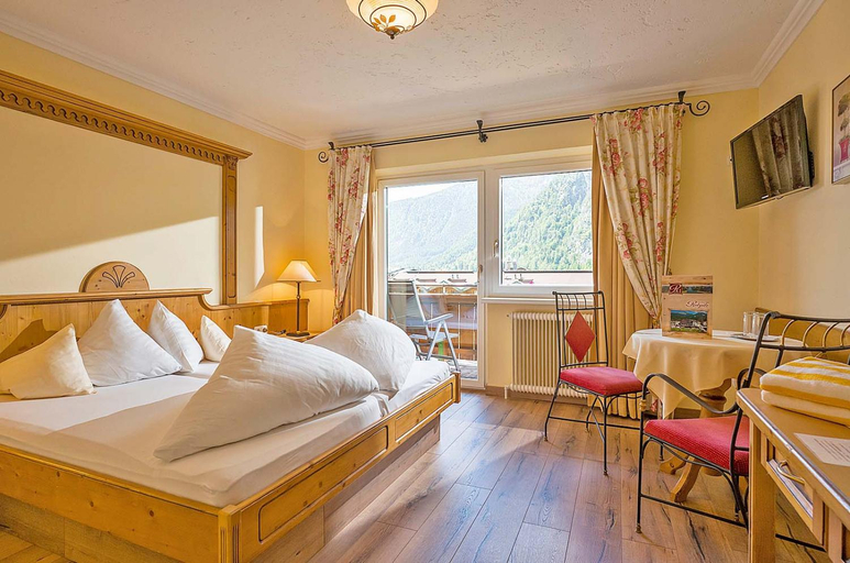 Bedroom 2, Das Rotspitz Adults - only, Schwaz