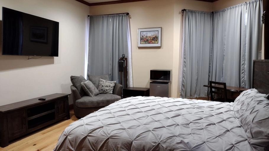Bedroom 5, Pack Train Inn, Skagway-Yakutat-Angoon