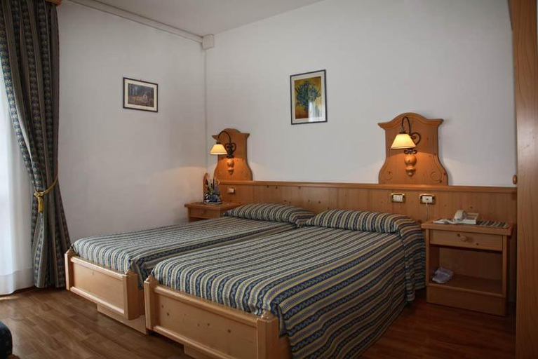 Bedroom 2, Hotel Posta, Udine