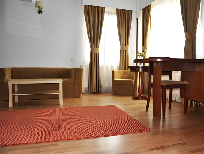 Others 4, Hotel Miraj, Ramnicu Valcea
