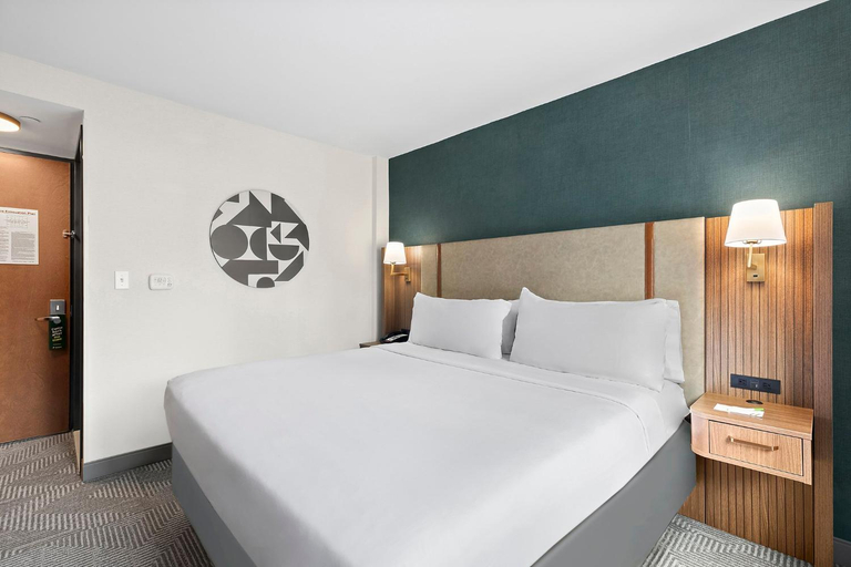 Bedroom 12
