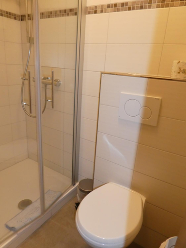 Bathroom 4, Hotel Munzert, Hof