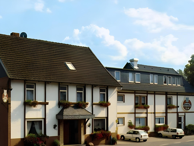 Exterior & Views 2, Landgasthof Zur Scharfen Ecke, Hildesheim