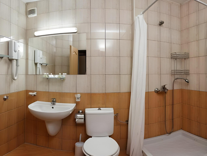 Bathroom 5, HVD Club Bor Ultra All Inclusive - Private Beach & Free parking, Nesebar