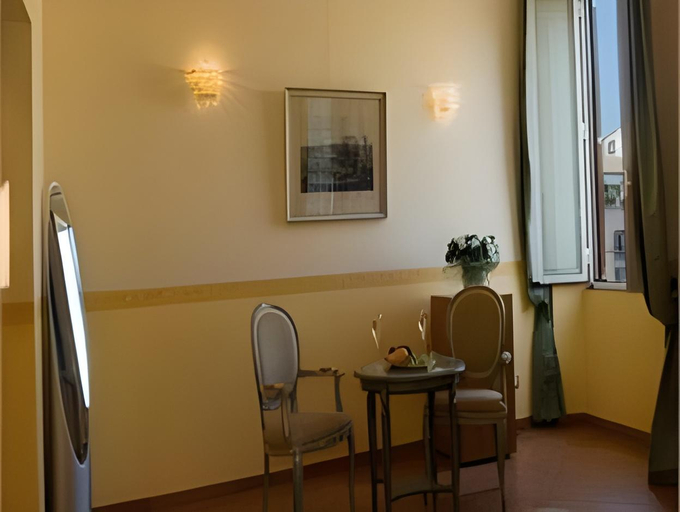 Bathroom 4, Residenza Gens Julia, Roma
