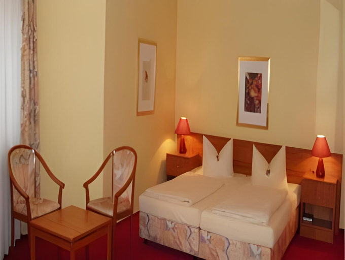 Bedroom, City Hotel Essen, Essen