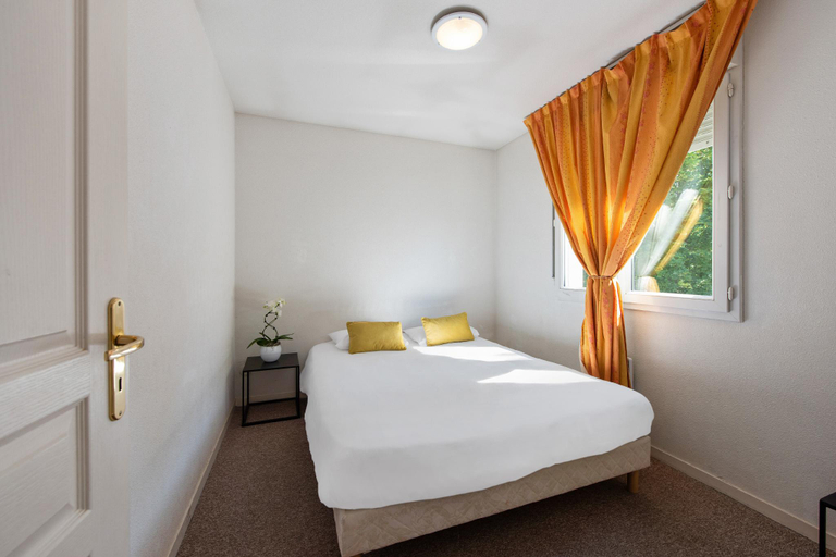 Bedroom 3, Appart'City Classic Dijon - Toison D'Or, Côte-d'Or