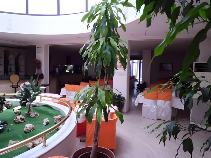 Food & Drinks 5, Piskin Hotel, Merkez