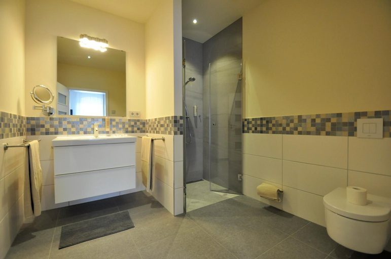 Bathroom 3, Dampfschiffhotel, Sächsische Schweiz-Osterzgebirge