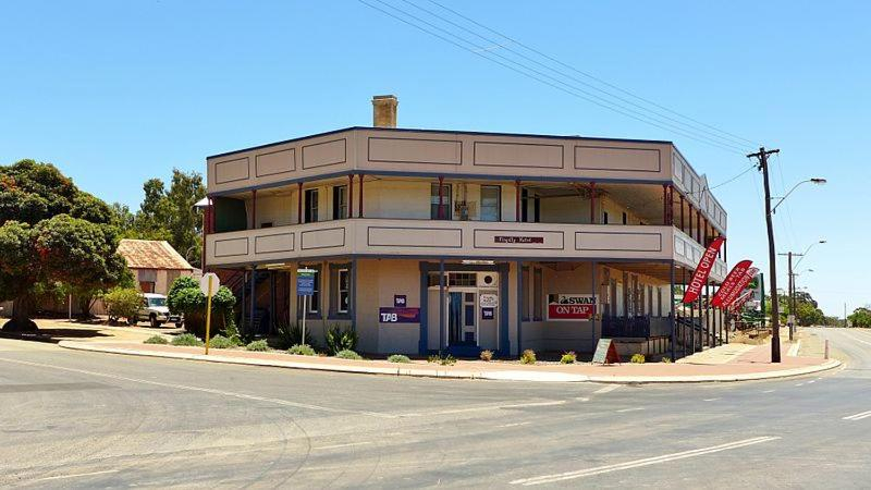 Exterior & Views 3, Pingelly Hotel, Pingelly