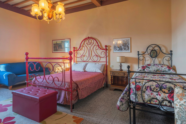 Bedroom 3, Ely Apartment In Villa Wifi Pisa, Pisa