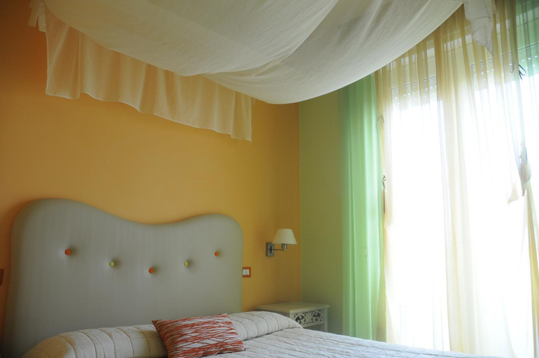 Bedroom, Hotel Savoy, Lucca