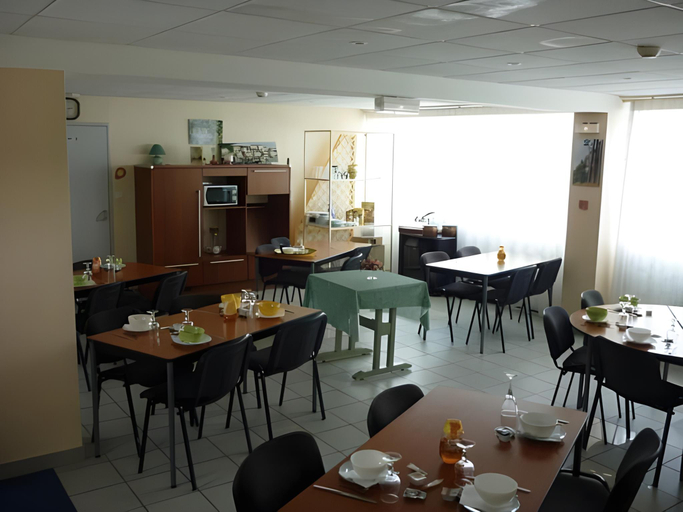 Food & Drinks 5, Hotel de la Gare, Meuse
