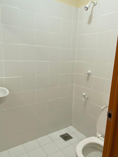 Bathroom 9