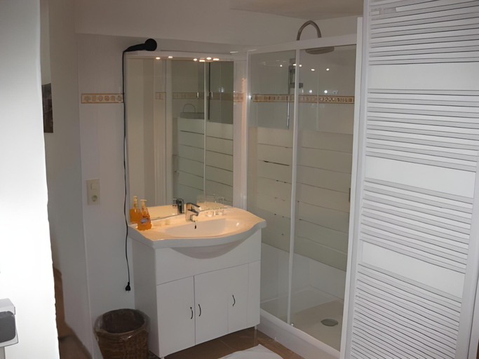 Bathroom 2, Sonnhof, Gmunden